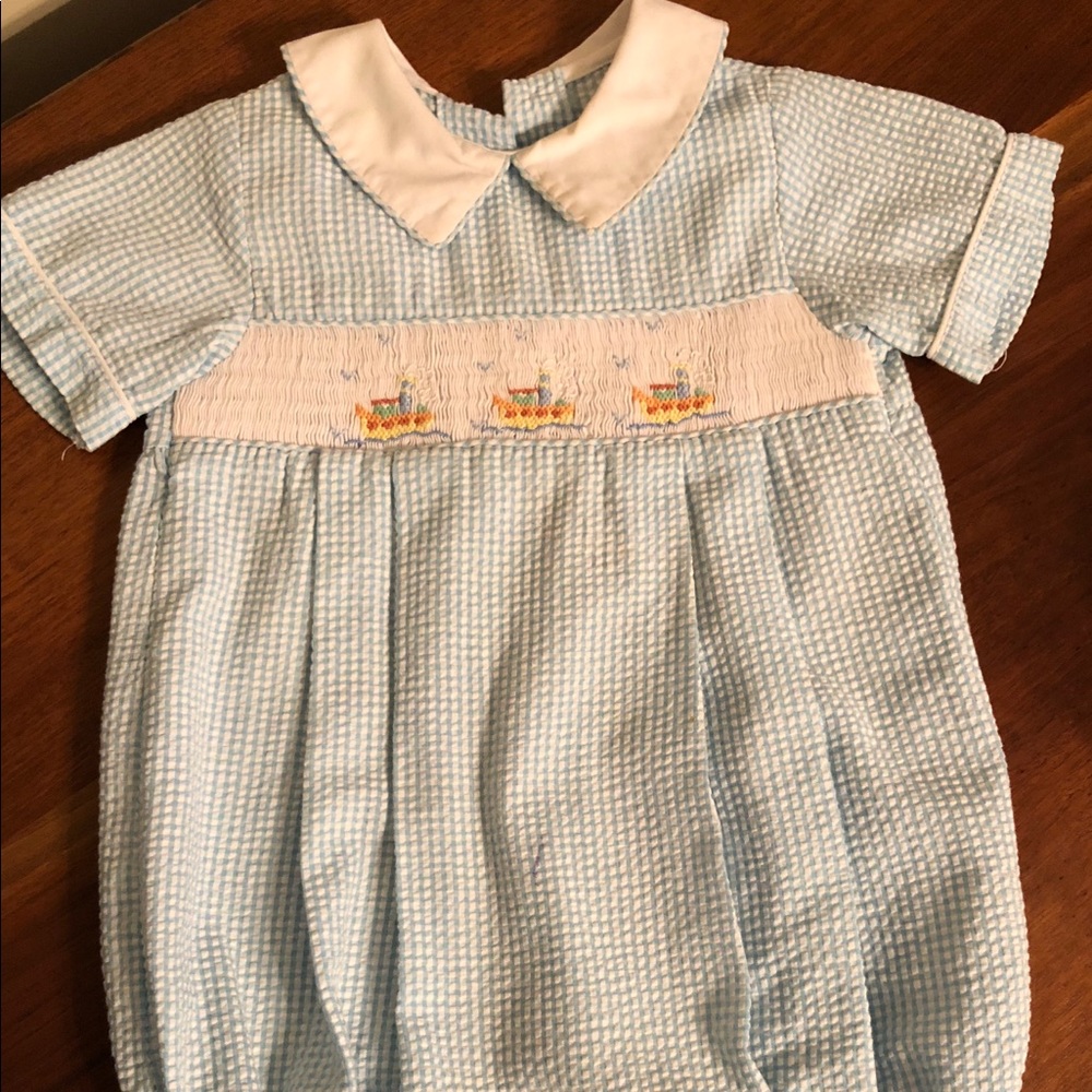 Smocked bubble